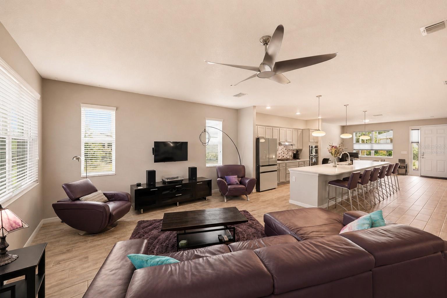 INDIGO EAST - Residential