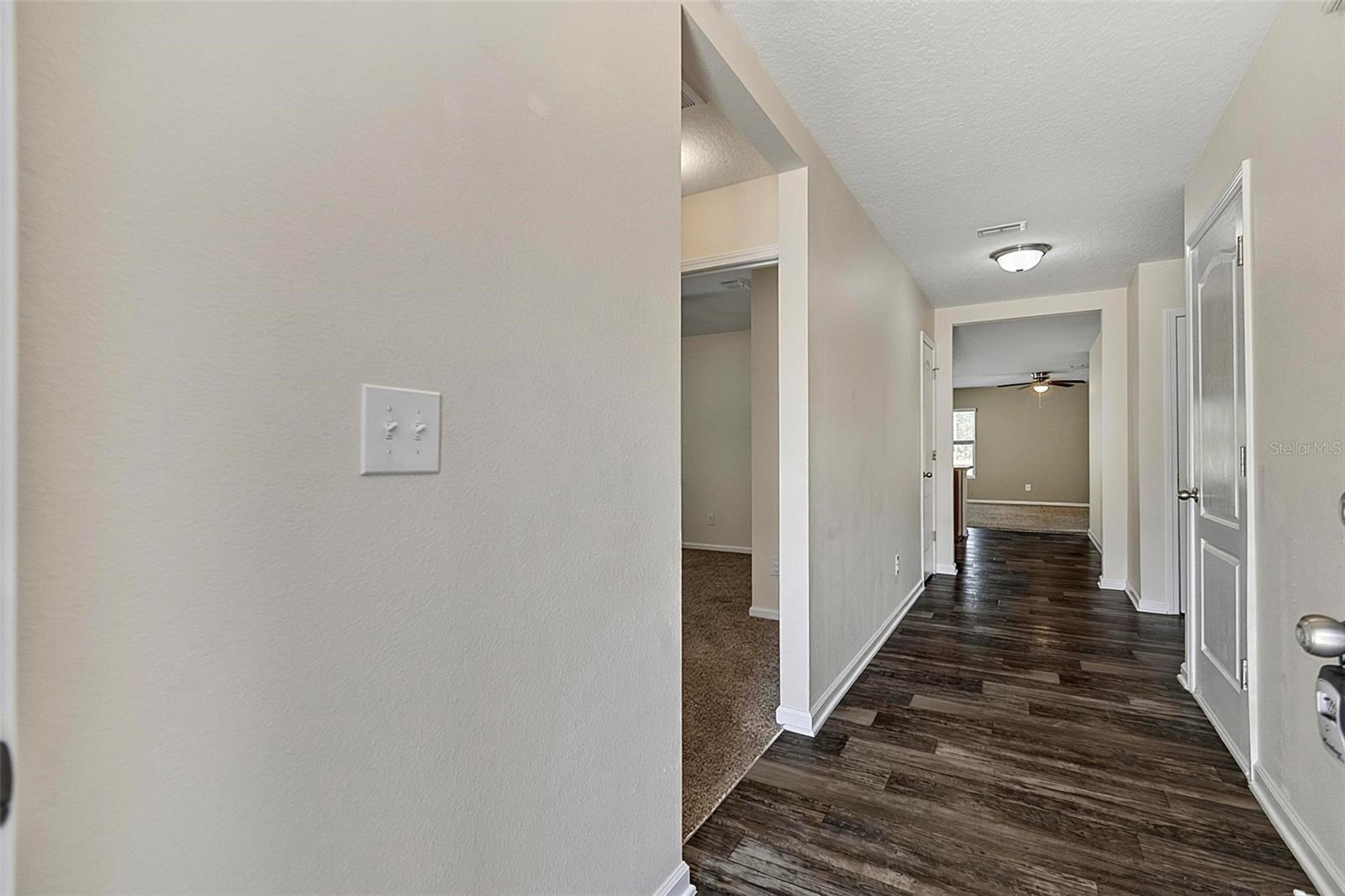 GRAND RESERVE & GOLF CLUB UN 01 - Residential Lease