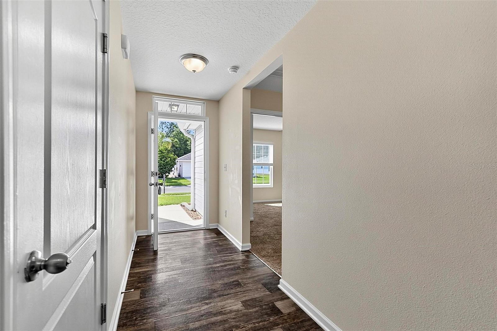 GRAND RESERVE & GOLF CLUB UN 01 - Residential Lease