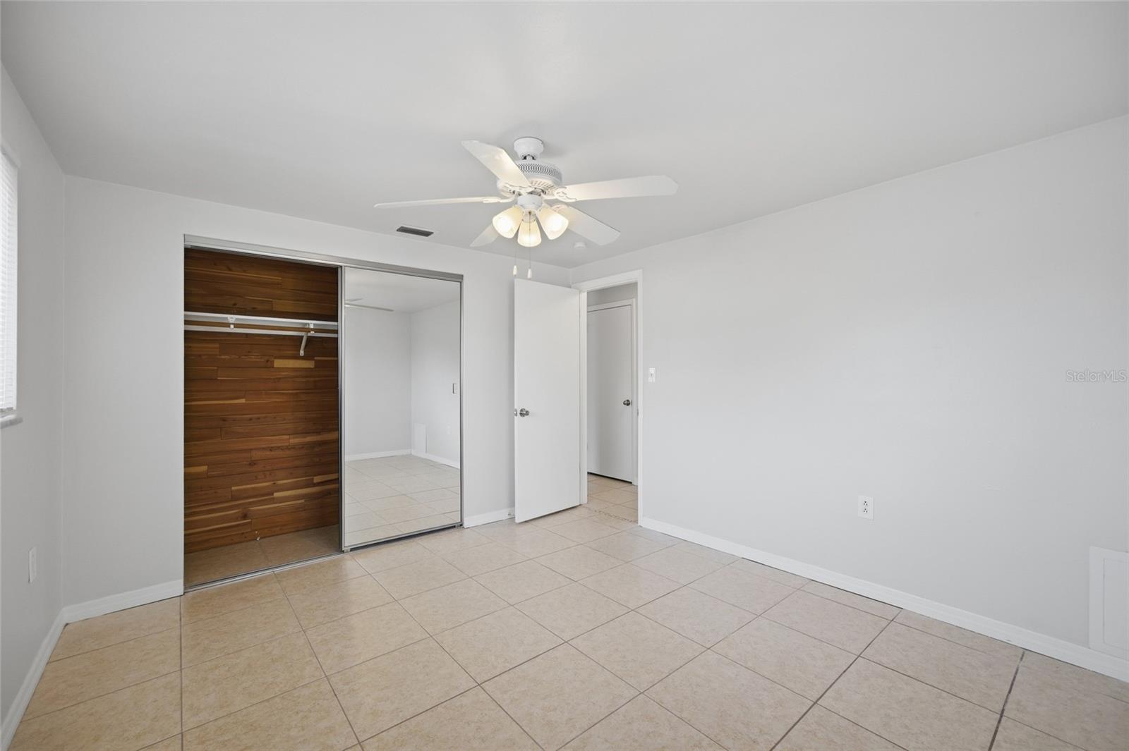 HOLIDAY LAKE ESTATES - Residential