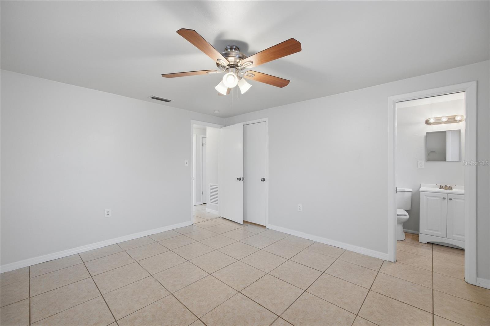 HOLIDAY LAKE ESTATES - Residential
