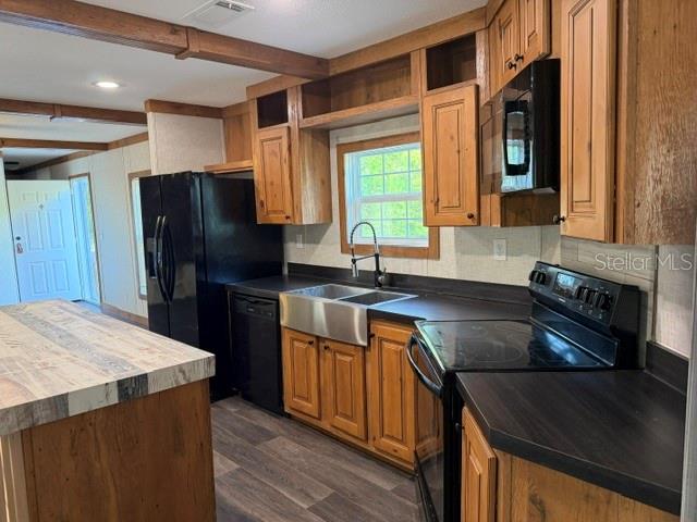 PARADISE VIEW ESTATES - Residential