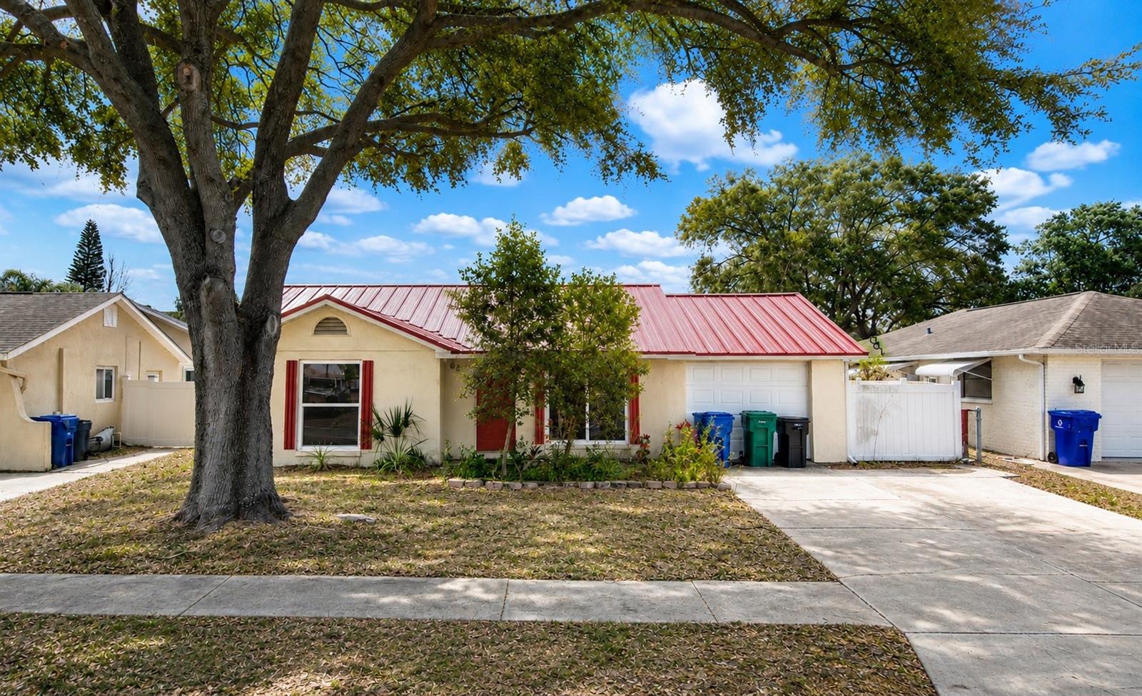 Investors or buyers with vision!  This home has A NEWER METAL ROOF (lifetime),  Newer Doors and Windows in the last 5 years, Newer WATER HEATER. Ready for you to do your own touches.  Above ground pool in backyard is newer. Enjoy vaulted ceilings and fireplace. Great neighborhood just off 54, n close to everything.