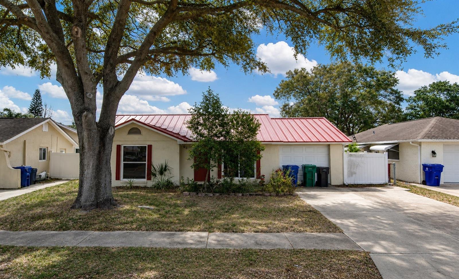 TANGLEWOOD TERRACE - Residential