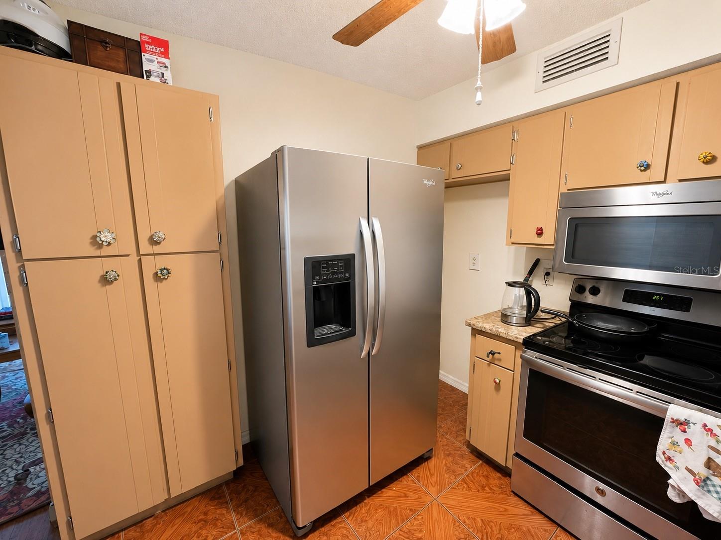 TANGLEWOOD TERRACE - Residential