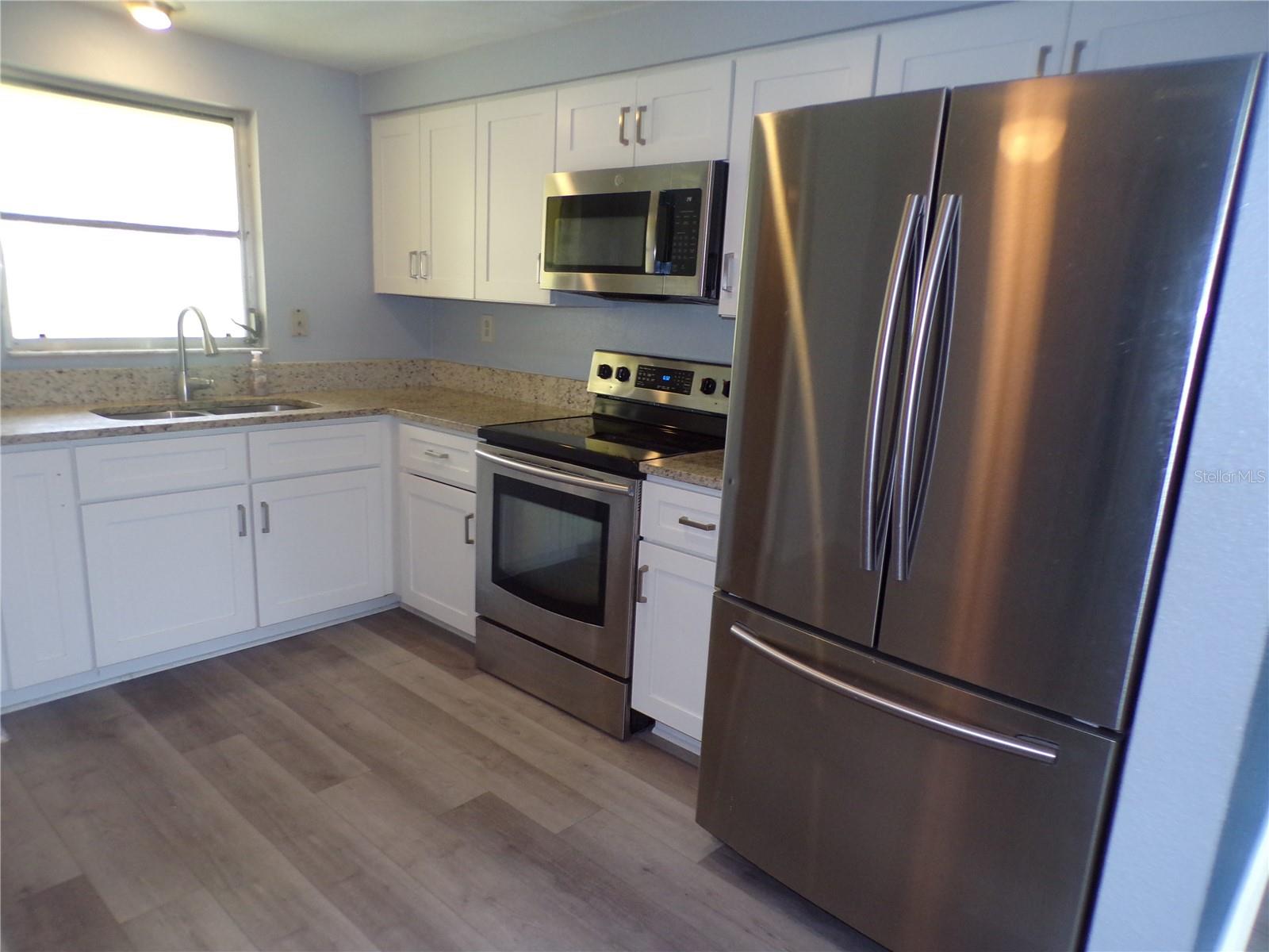RIDGE HARBOR - Residential Lease