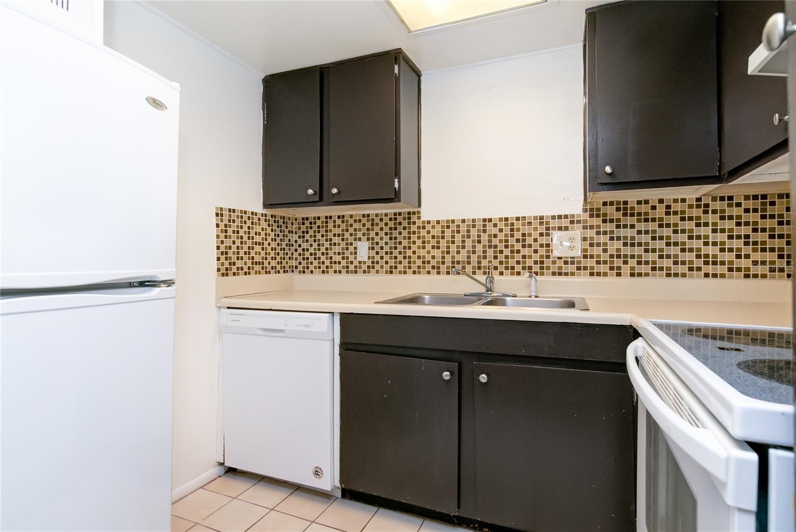 DESTINY SPGS CONDO - Residential Lease