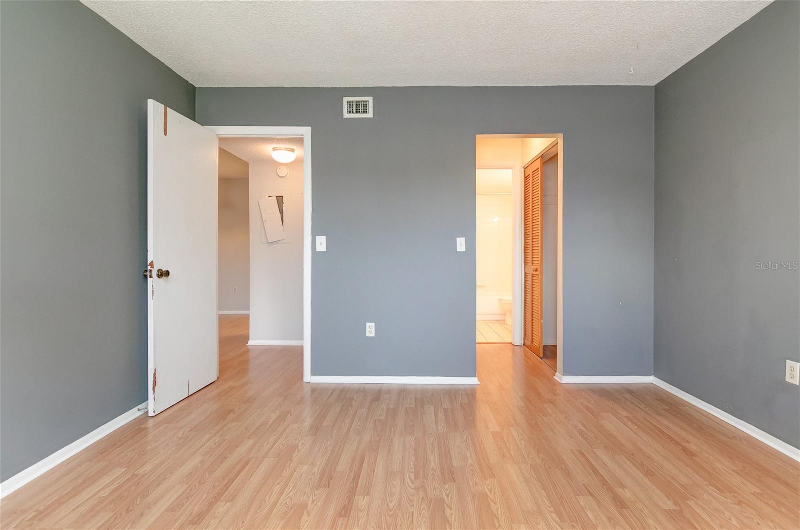 DESTINY SPGS CONDO - Residential Lease
