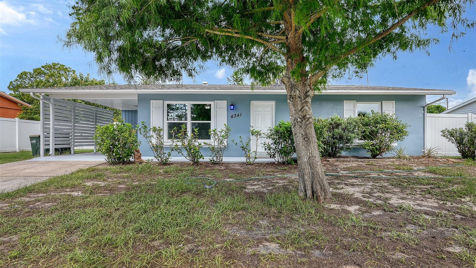 PORT CHARLOTTE - Residential