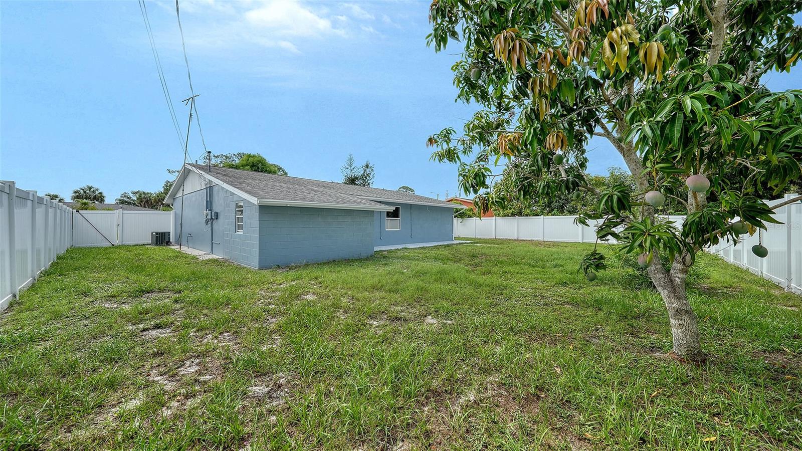 PORT CHARLOTTE - Residential