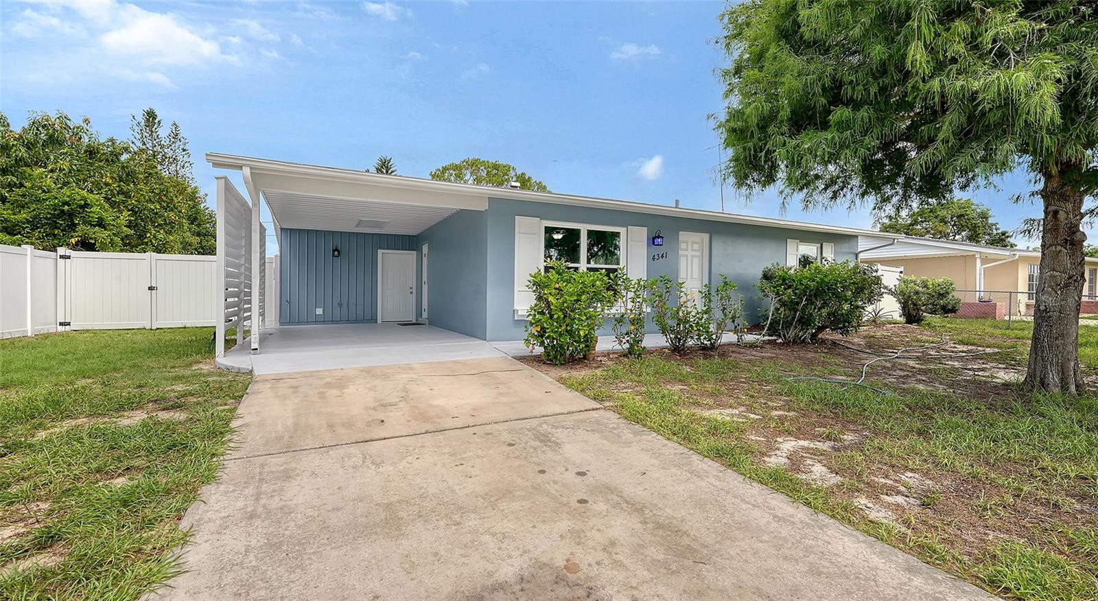 PORT CHARLOTTE - Residential