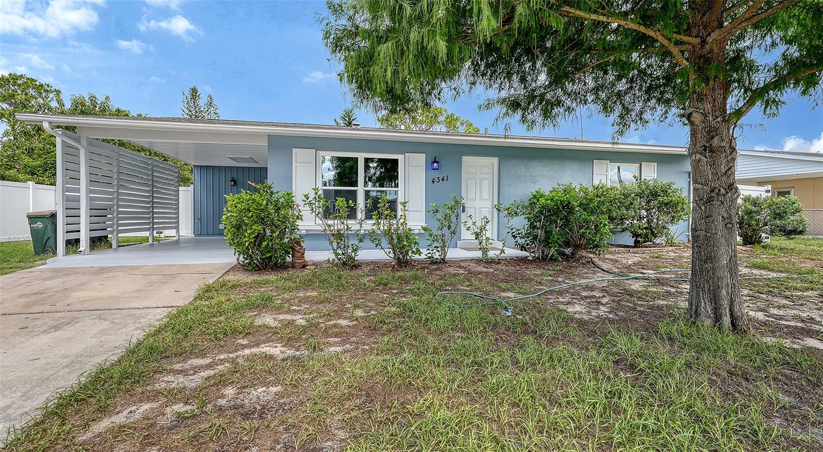 PORT CHARLOTTE - Residential