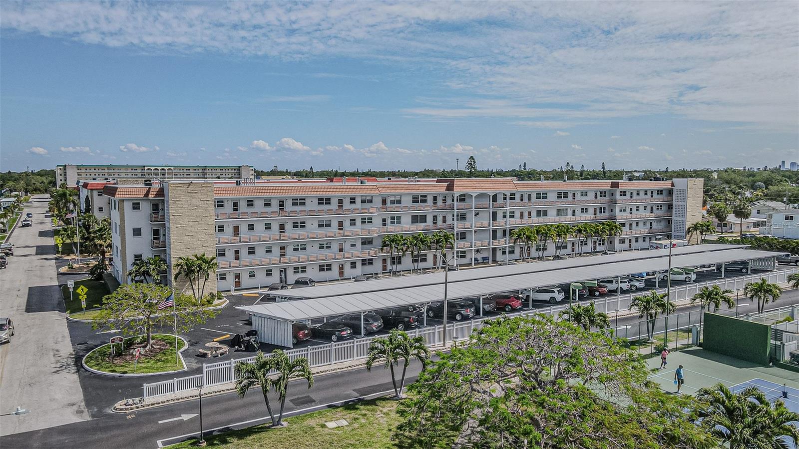 TOWN SHORES OF GULFPORT - Residential