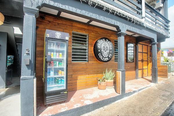 DEWEY - Commercial Sale