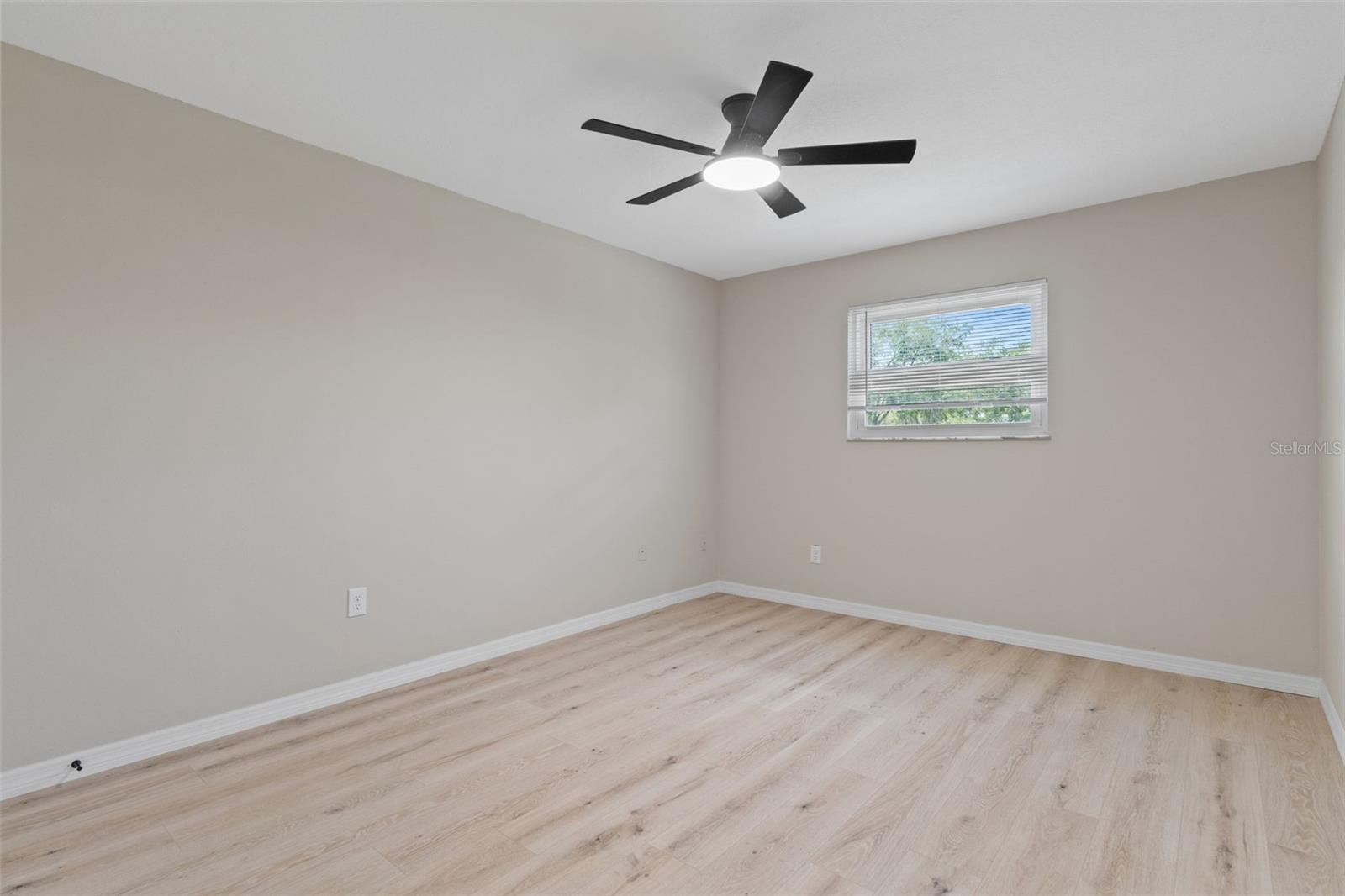 SHADOW RIDGE - Residential