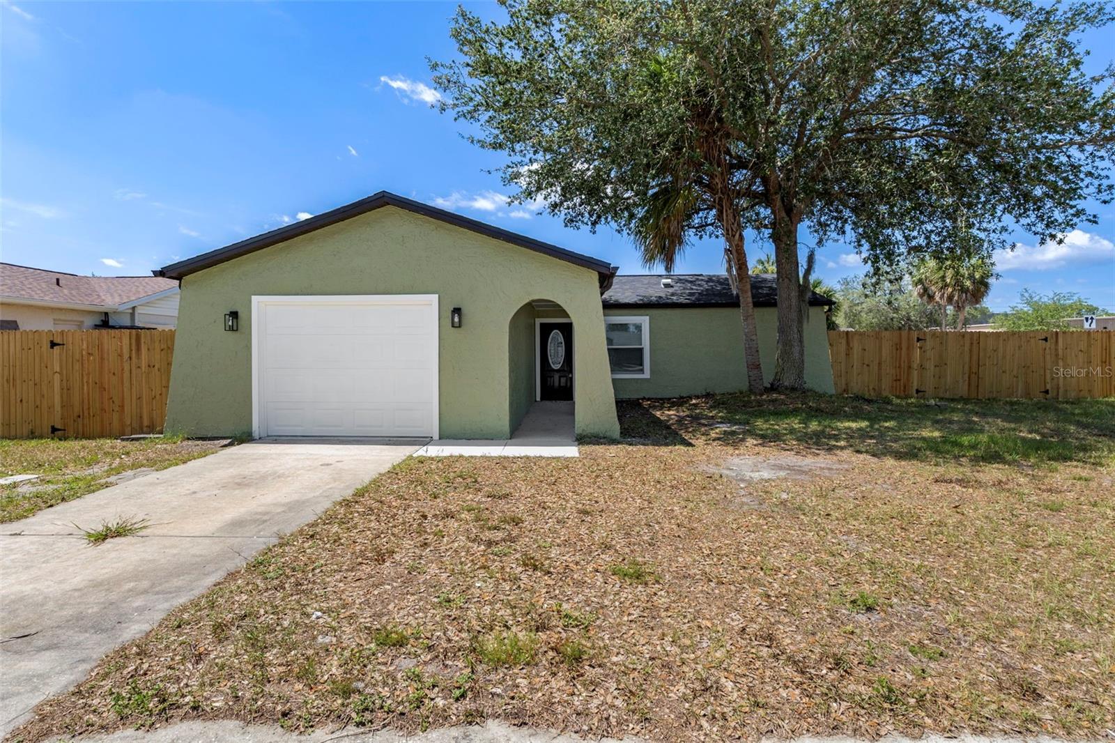 SHADOW RIDGE - Residential