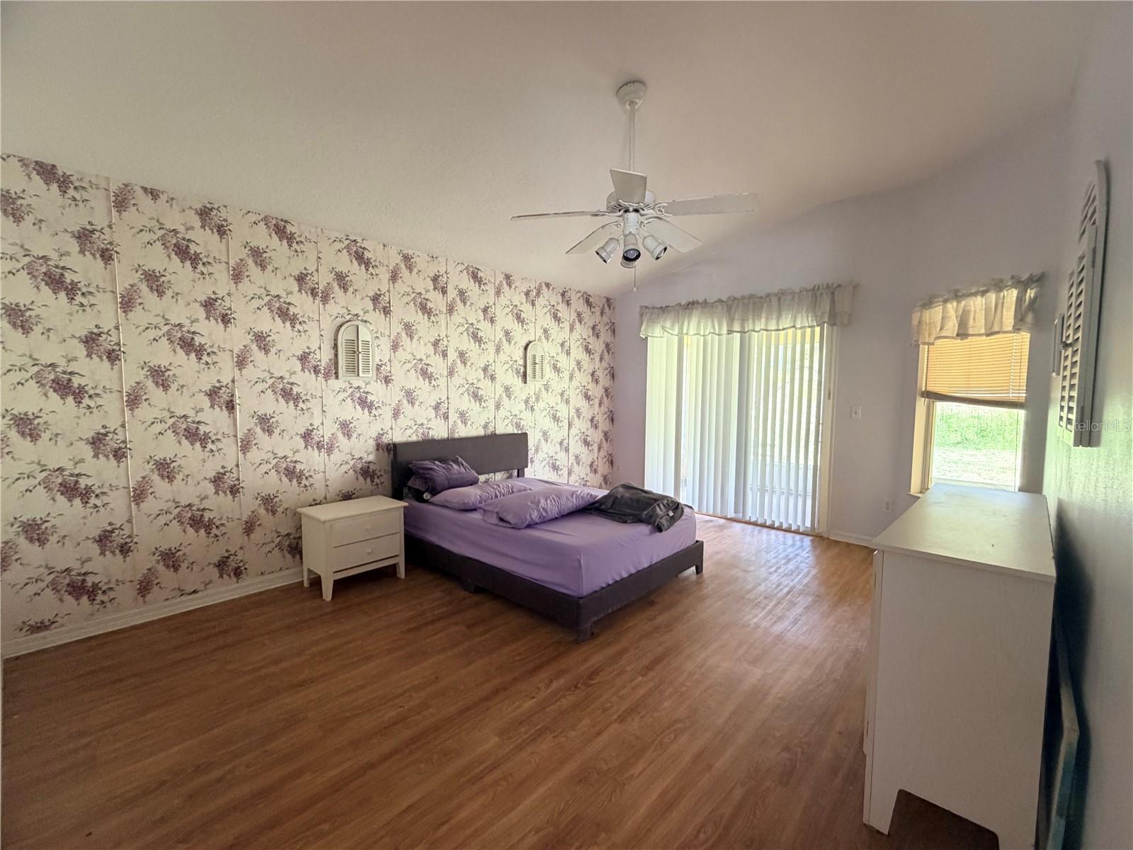 EASTRIDGE PH 01 - Residential