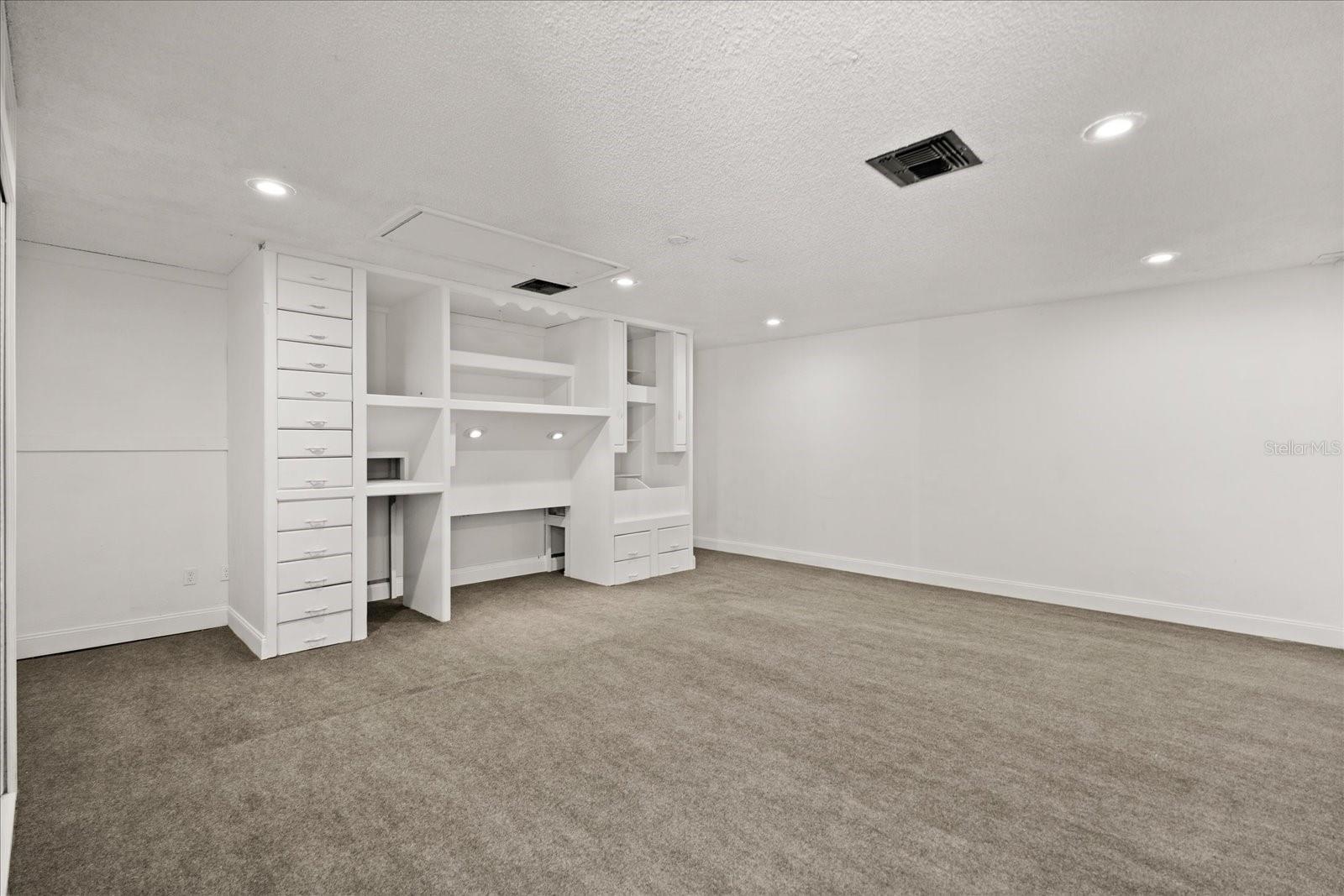 POINCIANA VILLAGE - Residential