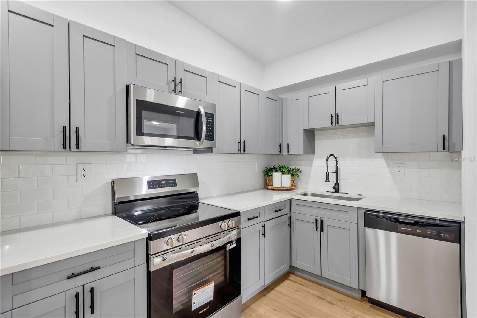 RIDGEWAY 2 - Residential