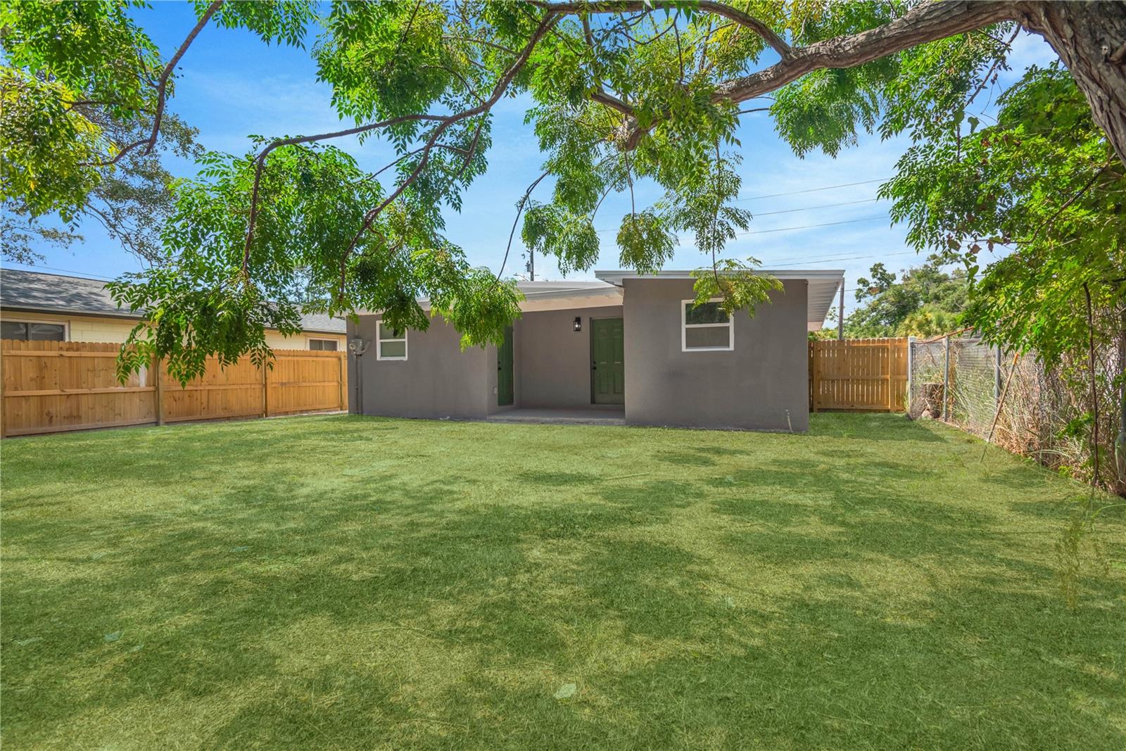 RIDGEWAY 2 - Residential