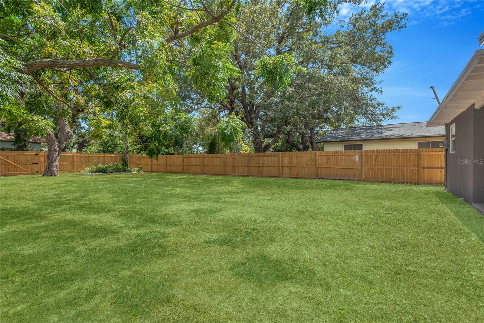 RIDGEWAY 2 - Residential