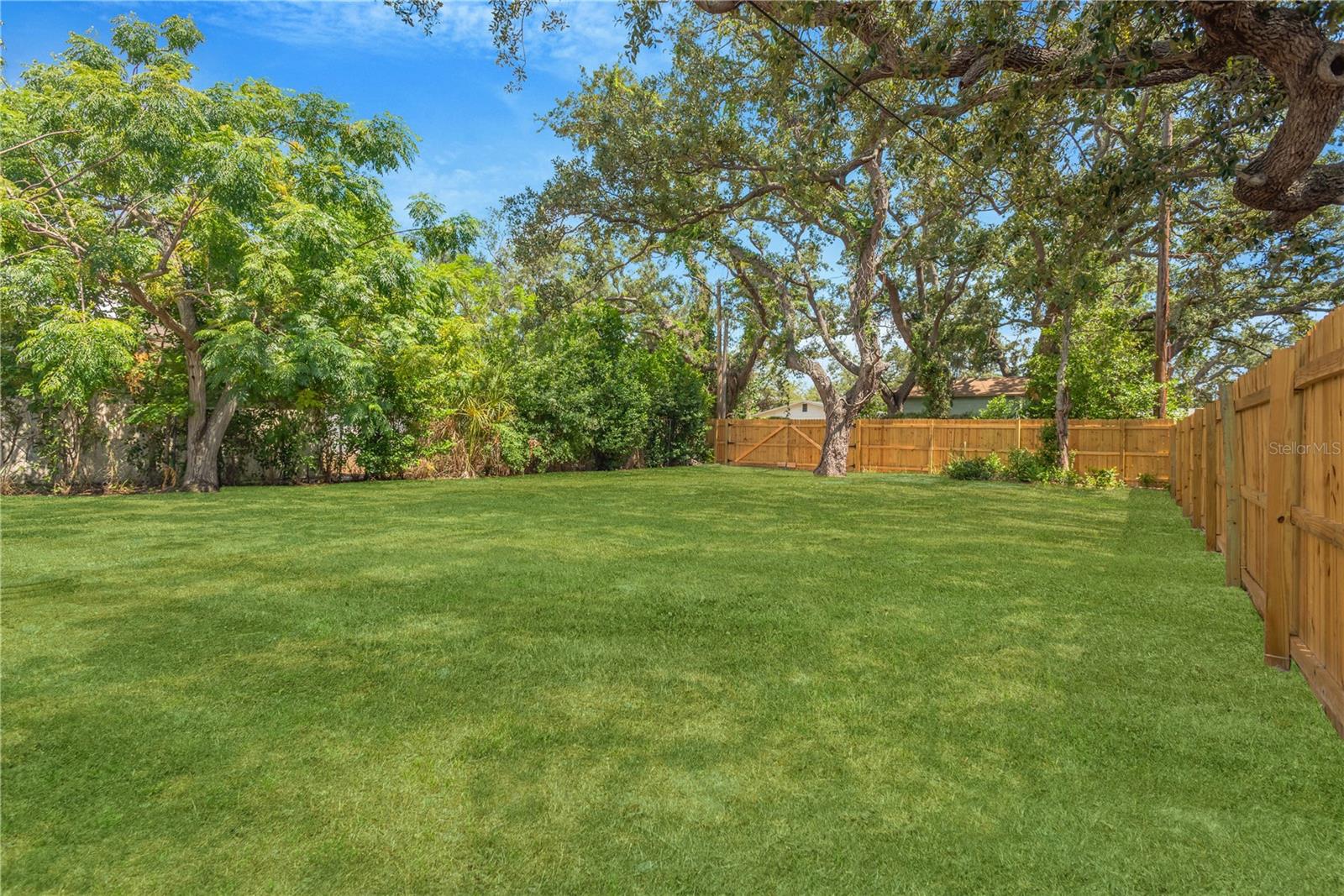 RIDGEWAY 2 - Residential