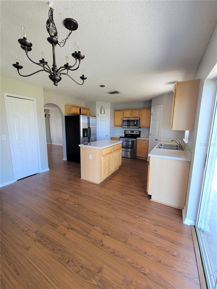 STONEMEADE PH 05 49 62 - Residential Lease
