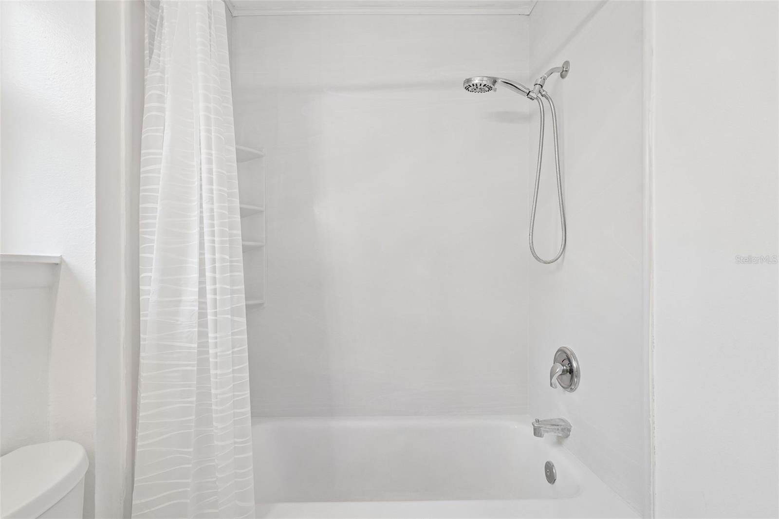 CLOVERPLACE CONDO - Residential