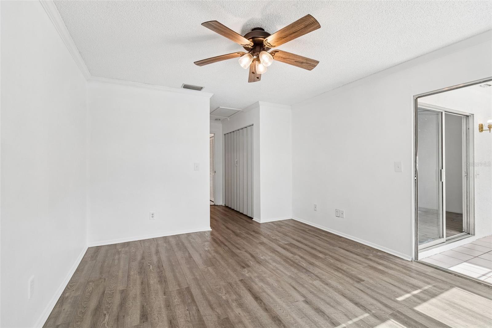 CLOVERPLACE CONDO - Residential