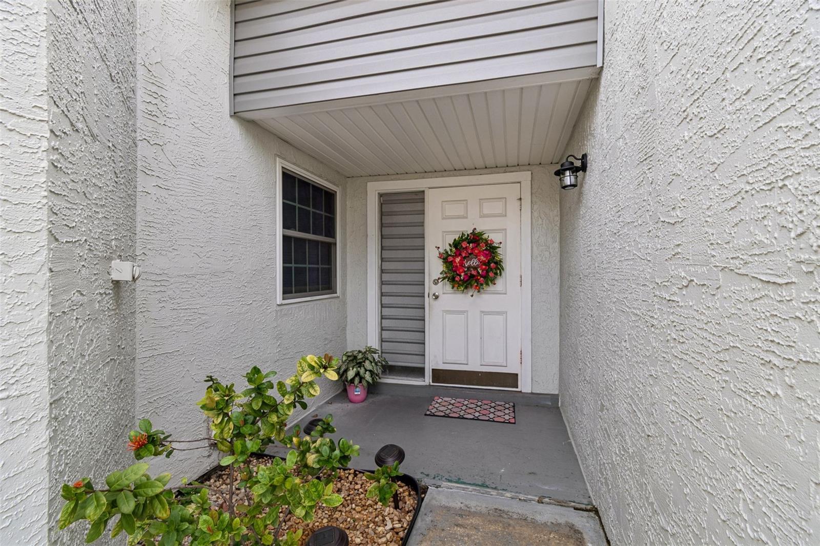CLOVERPLACE CONDO - Residential