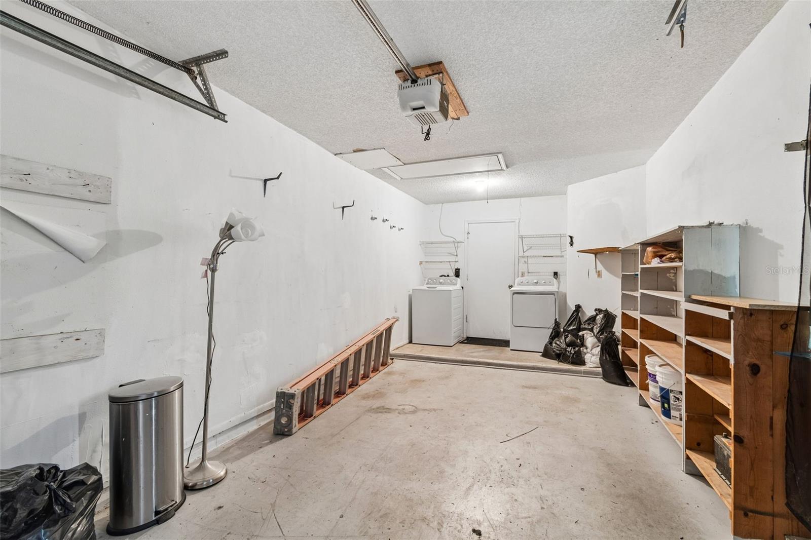 CLOVERPLACE CONDO - Residential