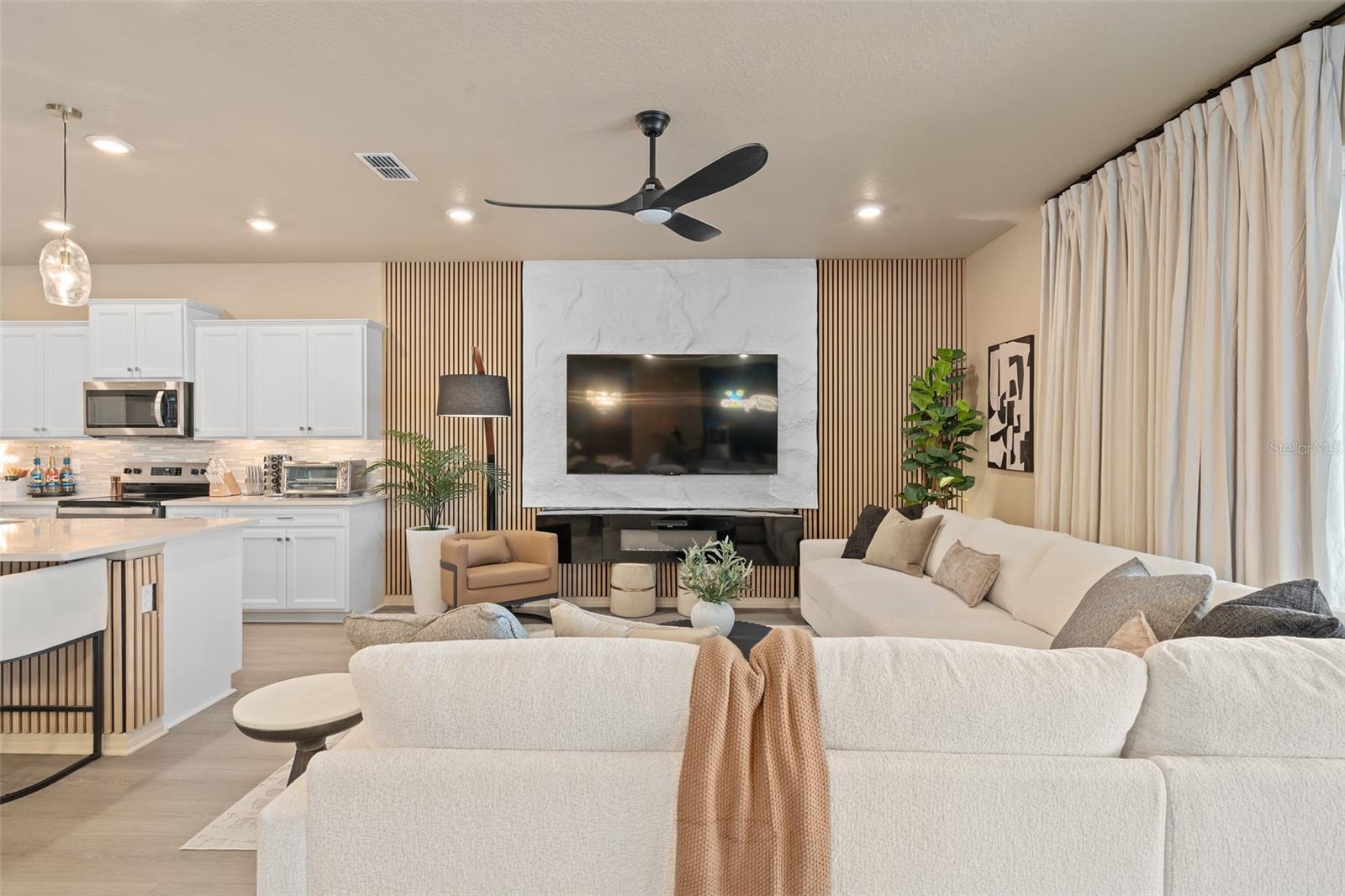 WINDSOR CAY PH 1 - Residential