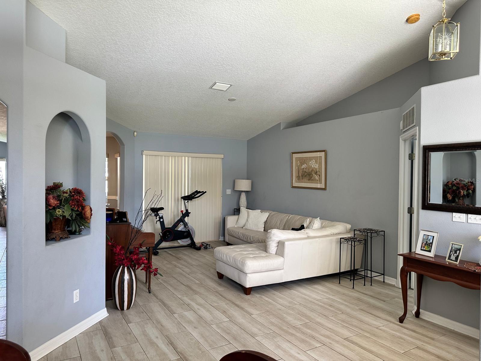 PALM COAST SEC 30 - Residential