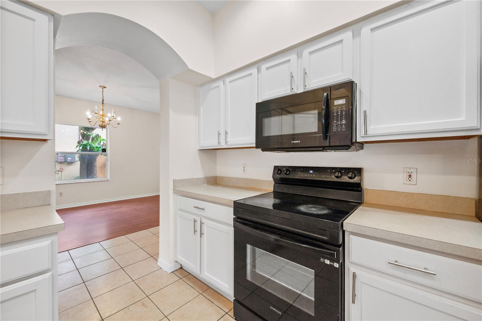 PRAIRIE LAKE VILLAGE PH 03 - Residential