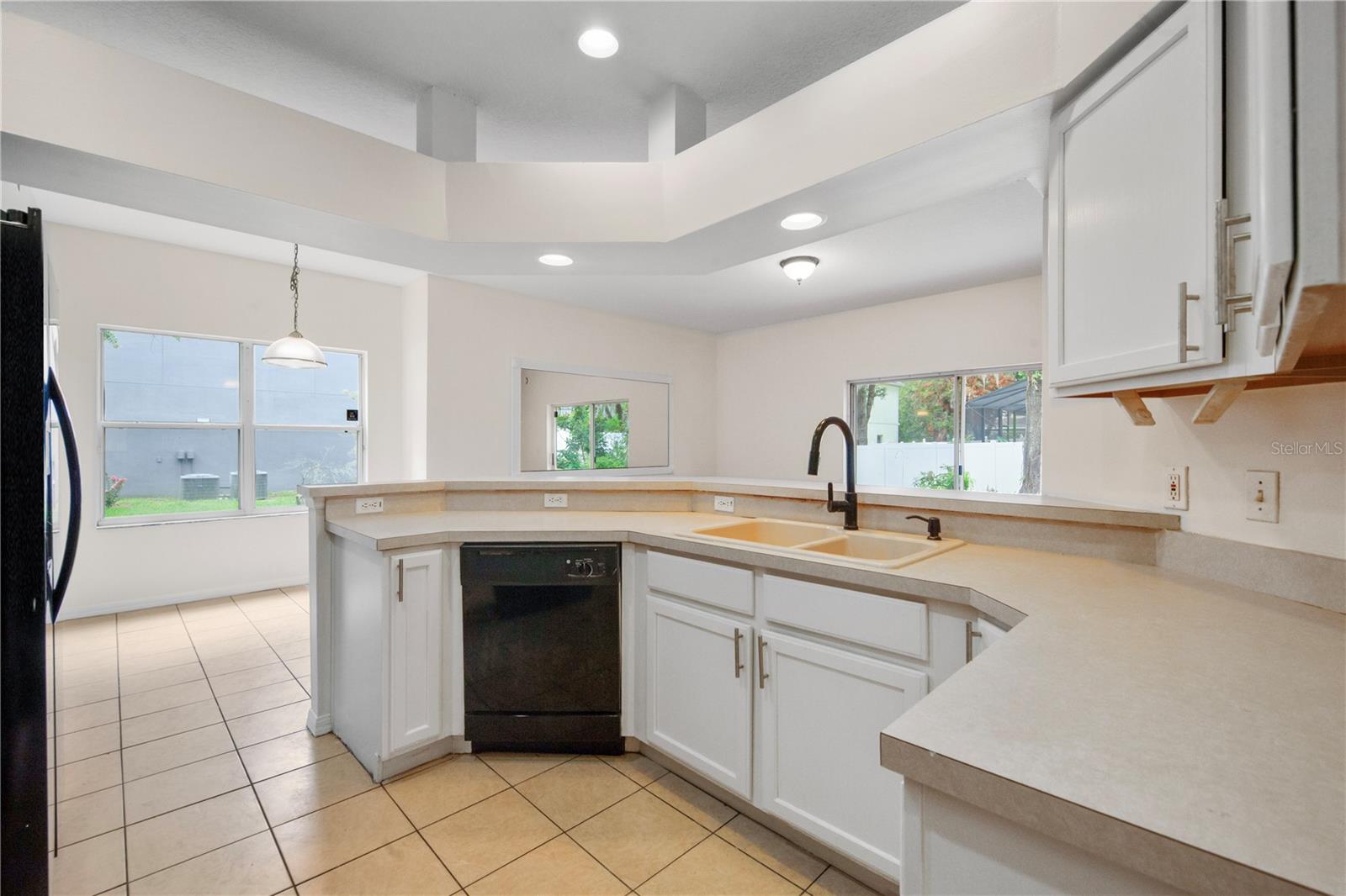 PRAIRIE LAKE VILLAGE PH 03 - Residential