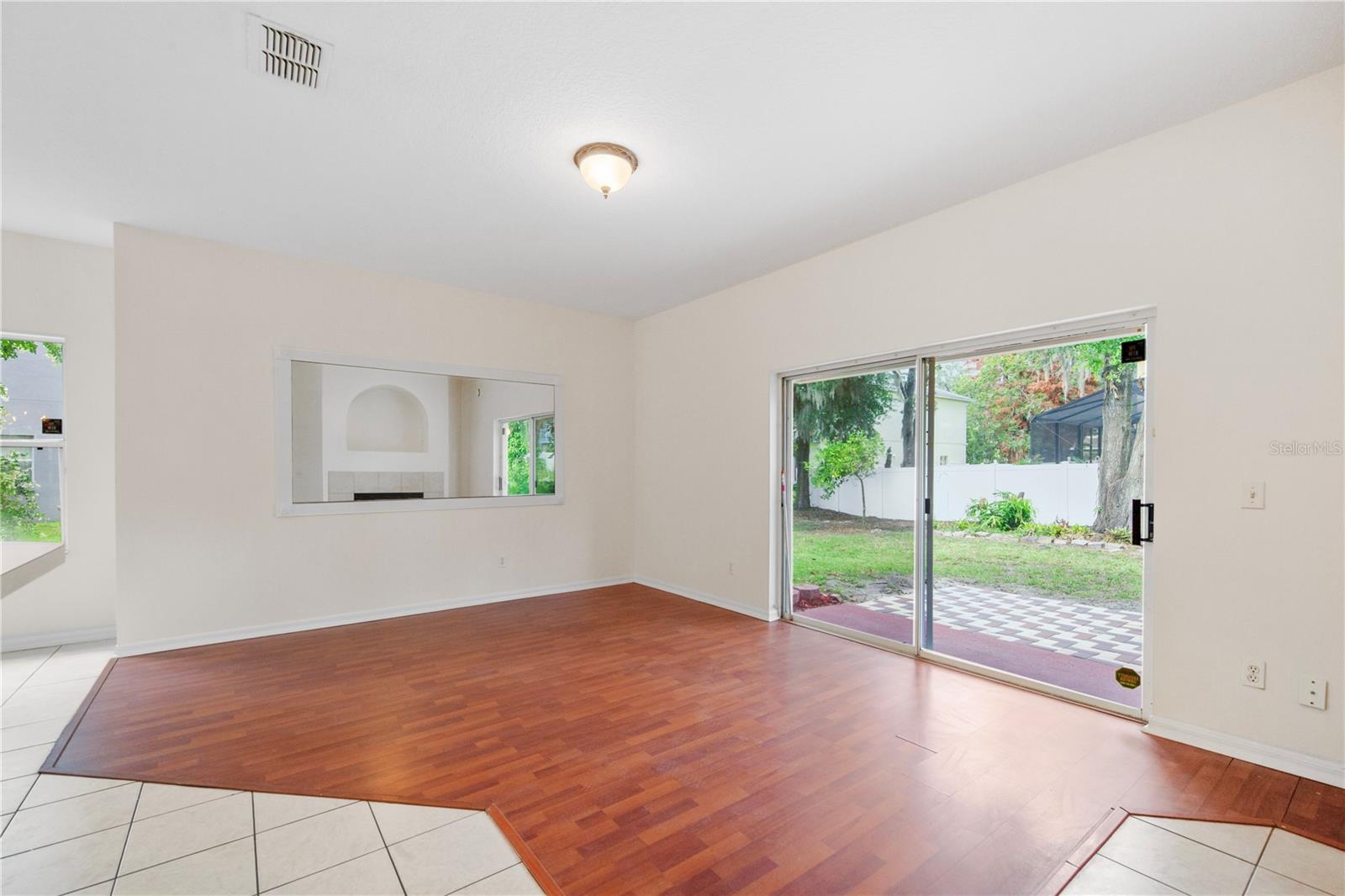 PRAIRIE LAKE VILLAGE PH 03 - Residential