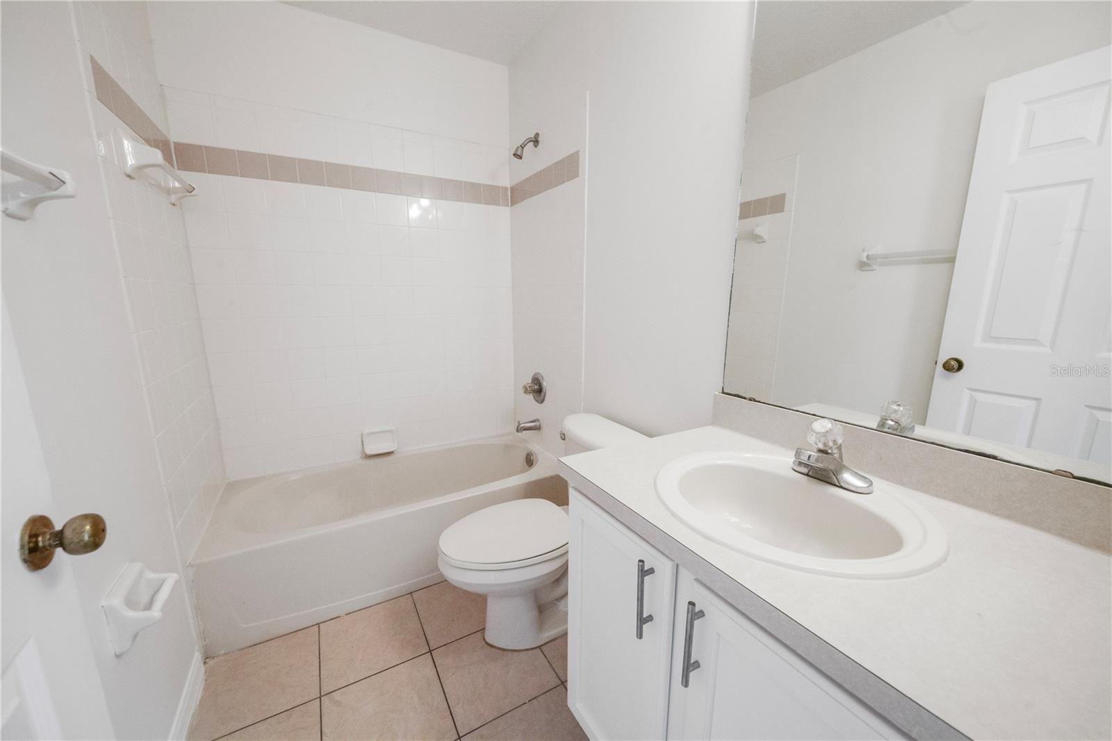 PRAIRIE LAKE VILLAGE PH 03 - Residential