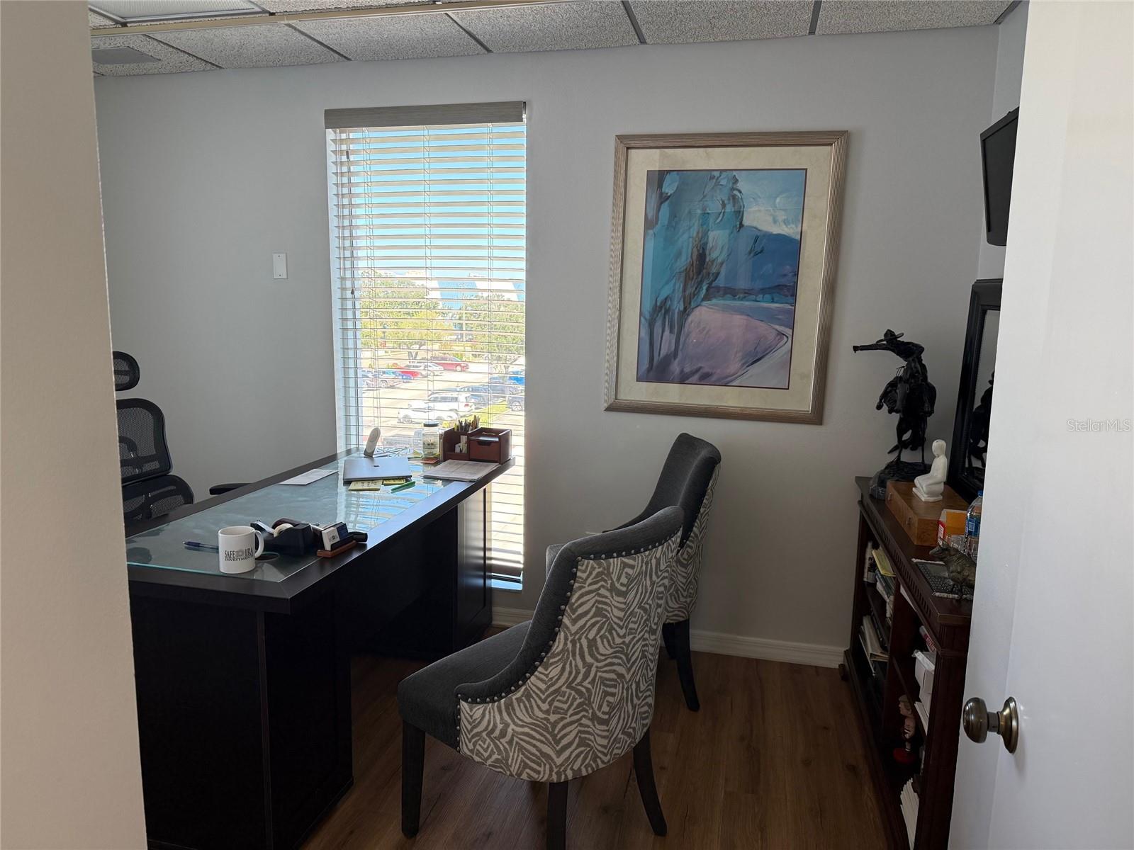 MIDTOWN OFFICE PARK - Commercial Sale