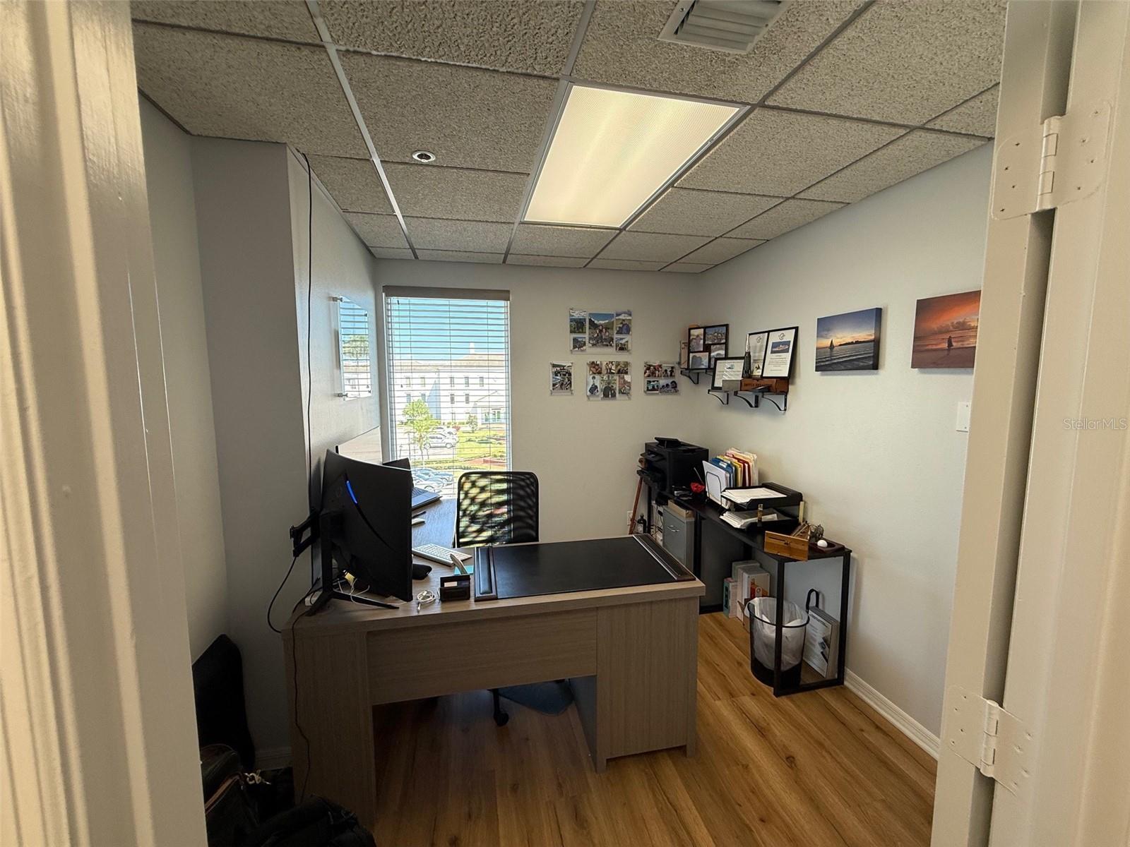 MIDTOWN OFFICE PARK - Commercial Sale