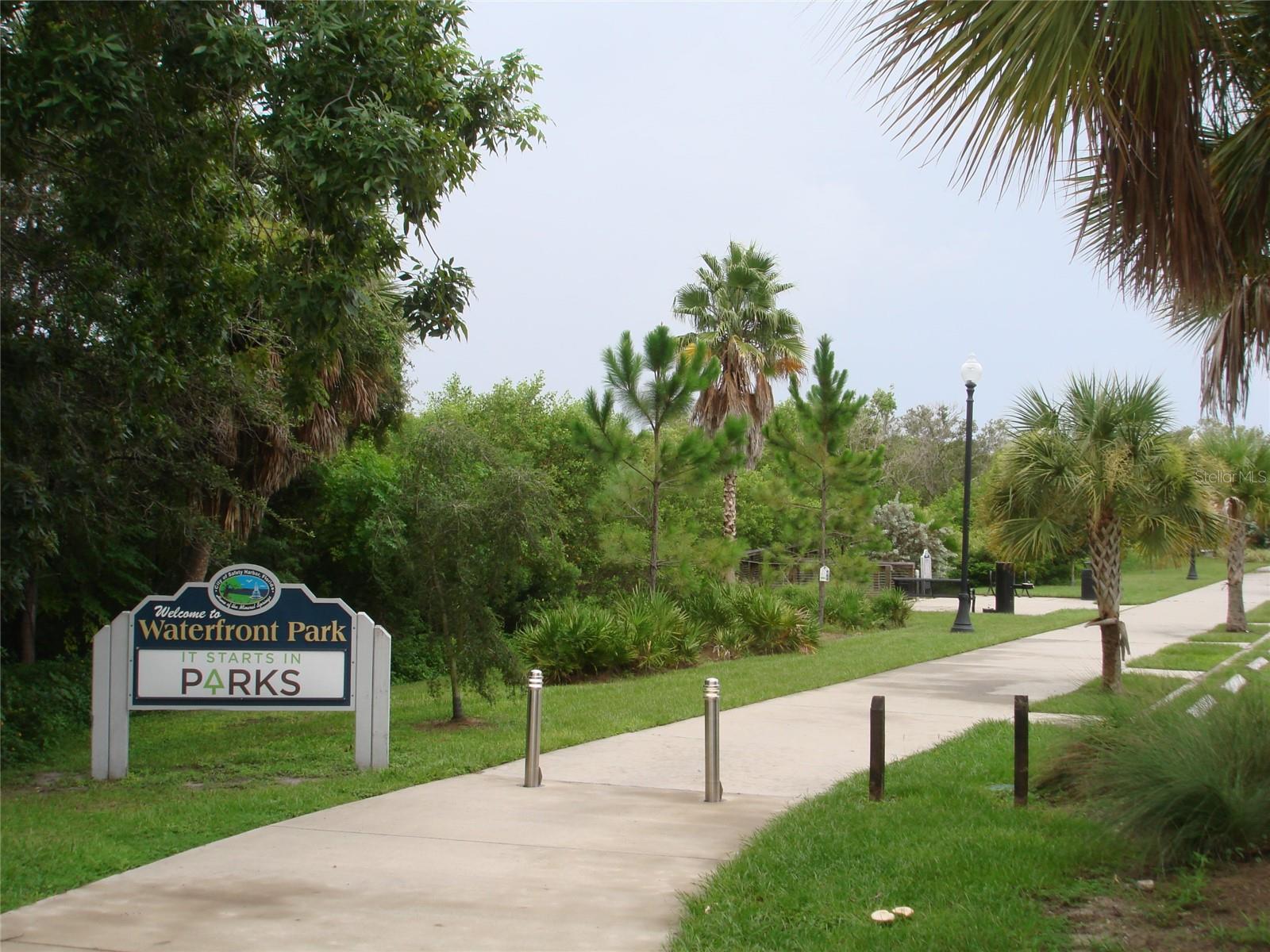 BAY TOWNE - Residential