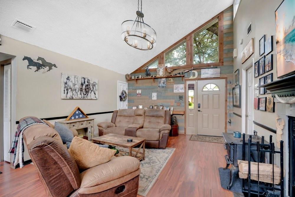 MC GILL REP - Residential