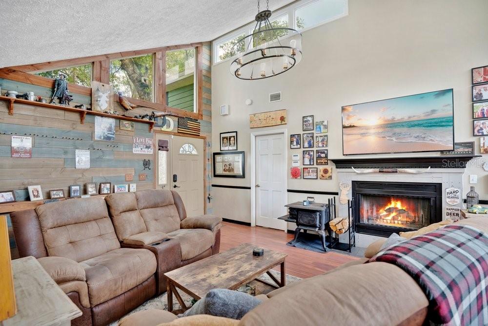 MC GILL REP - Residential