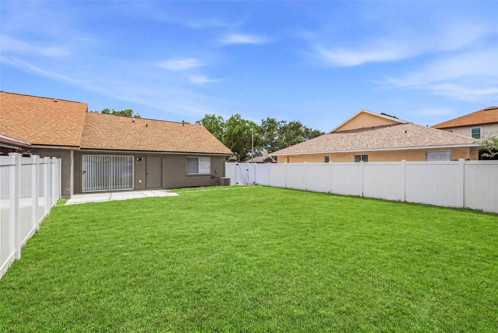 NORTH LAKES SEC I UNIT - Residential