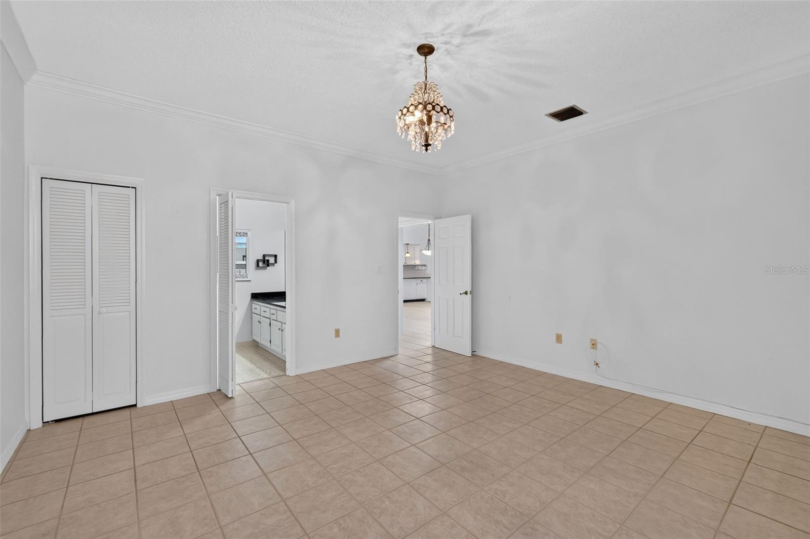 FAIROAKS CONDO - Residential