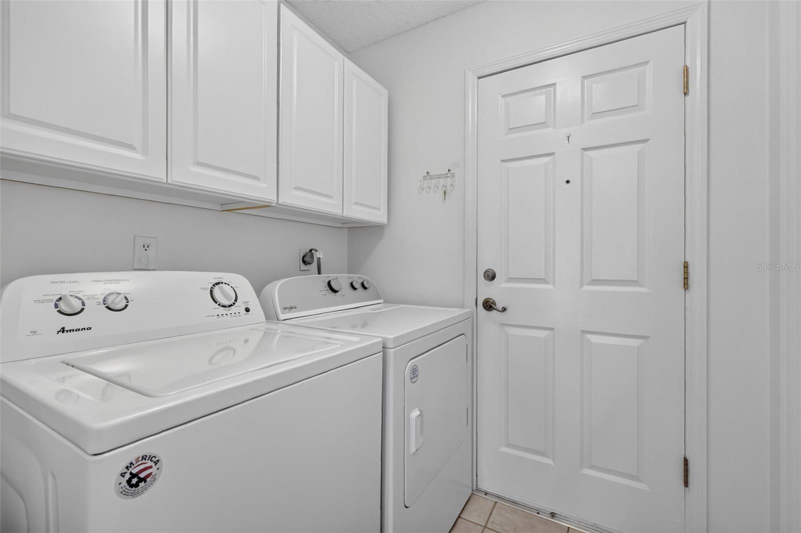 FAIROAKS CONDO - Residential