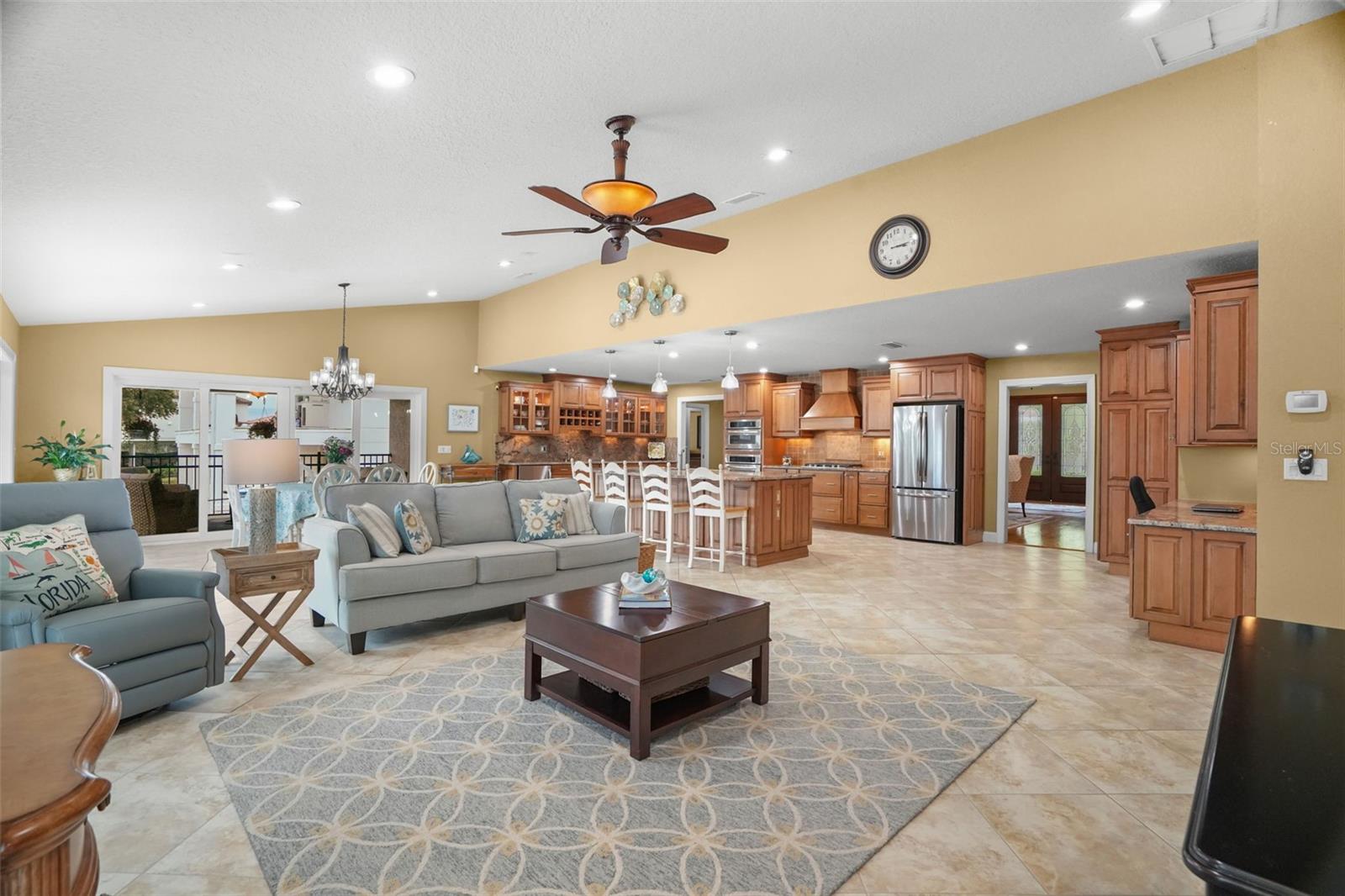 VENETIAN ISLES - Residential