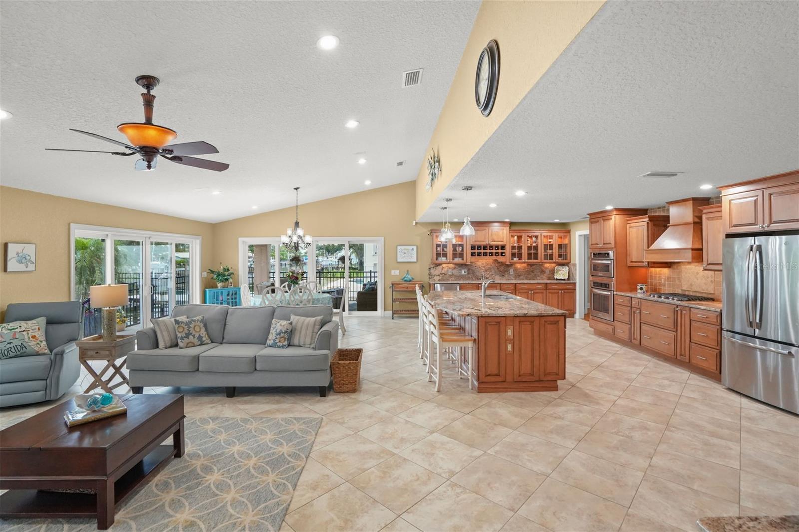 VENETIAN ISLES - Residential