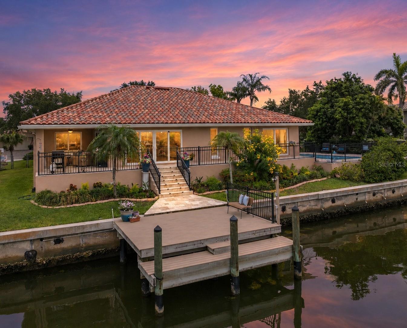 VENETIAN ISLES - Residential