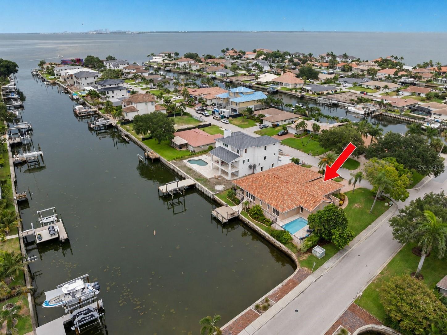 VENETIAN ISLES - Residential