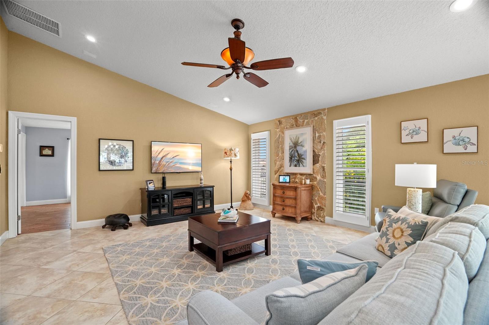 VENETIAN ISLES - Residential